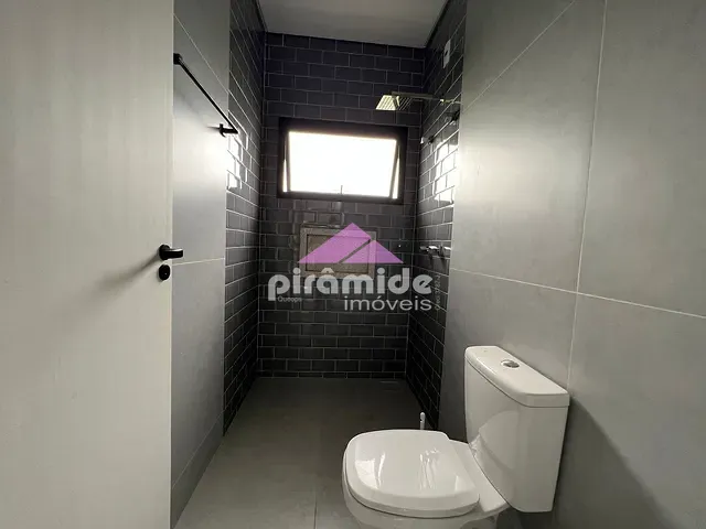 Casa 3 quartos e 3 banheiros, à venda, no bairro Residencial Colinas em Caçapava