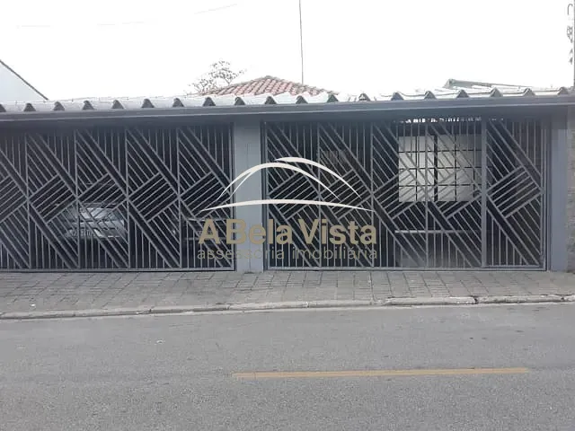 Casa com 250m² 3 quartos e 3 banheiros, à venda, no bairro Cipava em Osasco