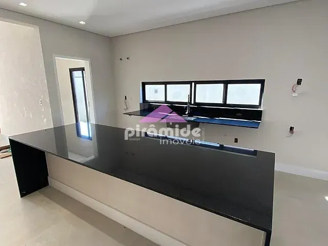 Casa com 360m² 3 quartos e 1 banheiro, à venda, no bairro Residencial Colinas em Caçapava