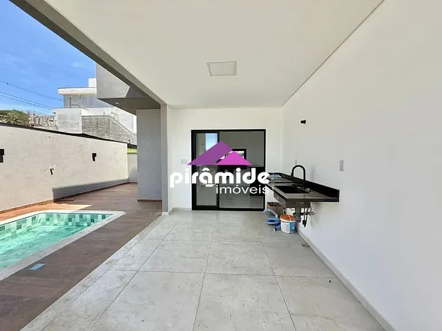 Casa 4 quartos e 3 banheiros, à venda, no bairro Residencial Alta Vista 1 em Caçapava