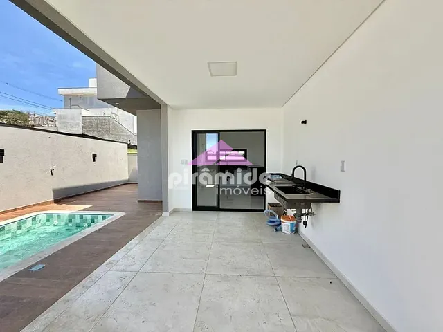 Casa 4 quartos e 3 banheiros, à venda, no bairro Residencial Alta Vista 1 em Caçapava