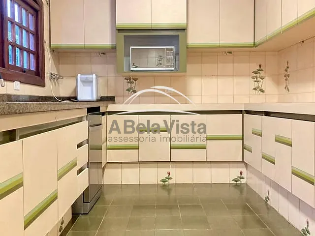 Casa com 600m² 4 quartos e 6 banheiros, para alugar, no bairro Alphaville em Santana de Parnaíba