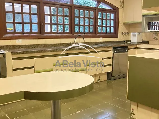 Casa com 600m² 4 quartos e 6 banheiros, para alugar, no bairro Alphaville em Santana de Parnaíba