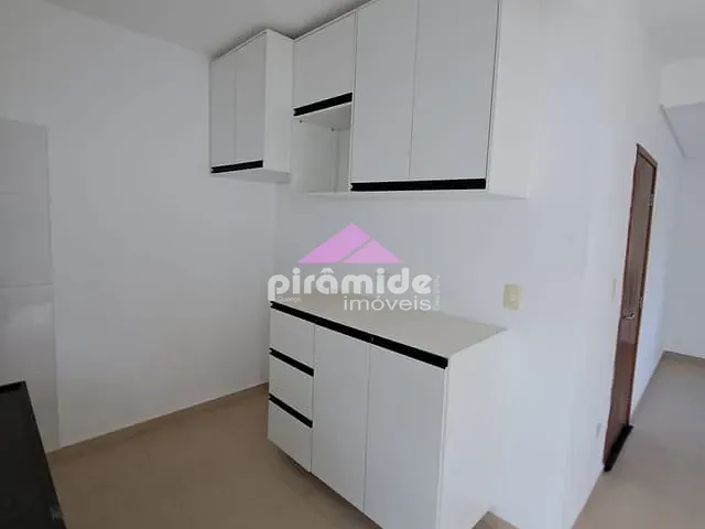 Casa 2 quartos e 1 banheiro, para alugar, no bairro Chácaras São José em São José dos Campos