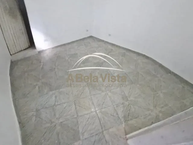 Casa 1 quarto e 1 banheiro, para alugar, no bairro Bela Vista em Osasco