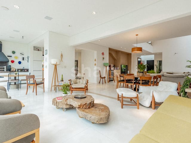 Casa com 450m² 4 quartos e 7 banheiros, à venda, no bairro Tamboré em Santana de Parnaíba