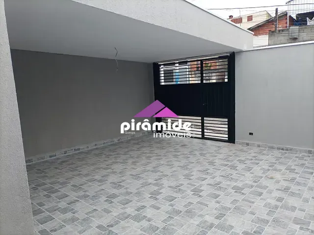 Casa com 136m² 3 quartos e 2 banheiros, à venda, no bairro Jardim Mariana I em São José dos Campos