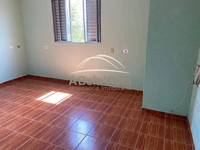 Casa com 125m² 3 quartos e 1 banheiro, para alugar, no bairro Vila Boa Vista em Barueri