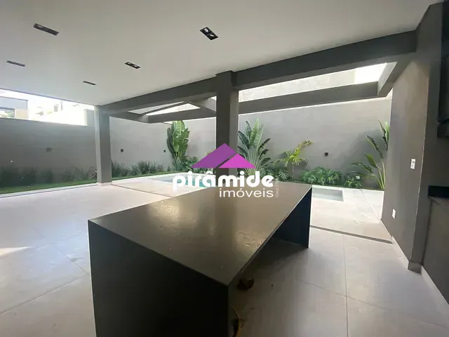 Casa com 472m² 4 quartos e 6 banheiros, à venda, no bairro Urbanova em São José dos Campos
