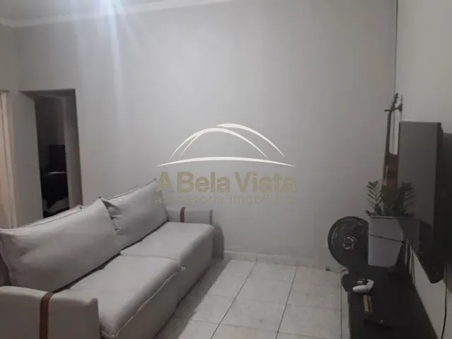 Casa 3 quartos e 1 banheiro, à venda, no bairro I.A.P.I. em Osasco