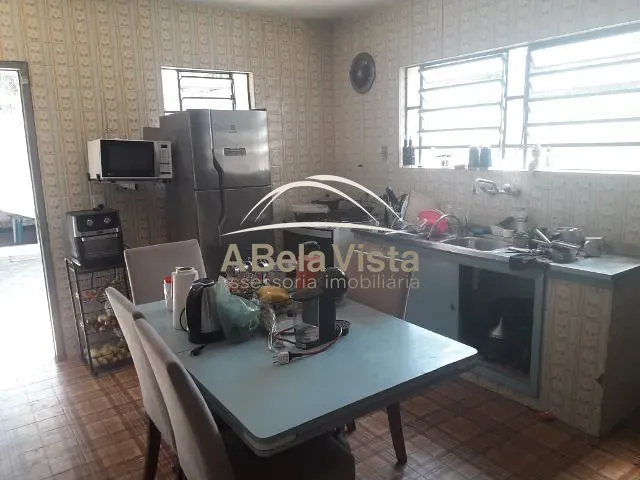 Casa 3 quartos e 1 banheiro, à venda, no bairro I.A.P.I. em Osasco