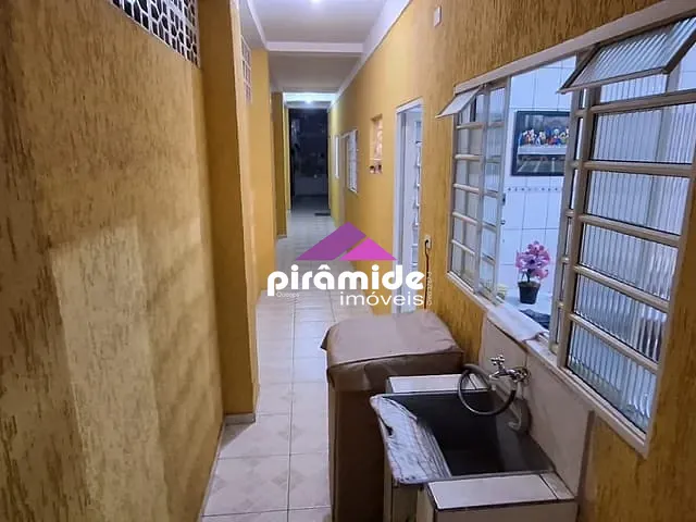 Casa com 125m² 4 quartos e 3 banheiros, à venda, no bairro Jardim Altos de Santana em São José dos Campos