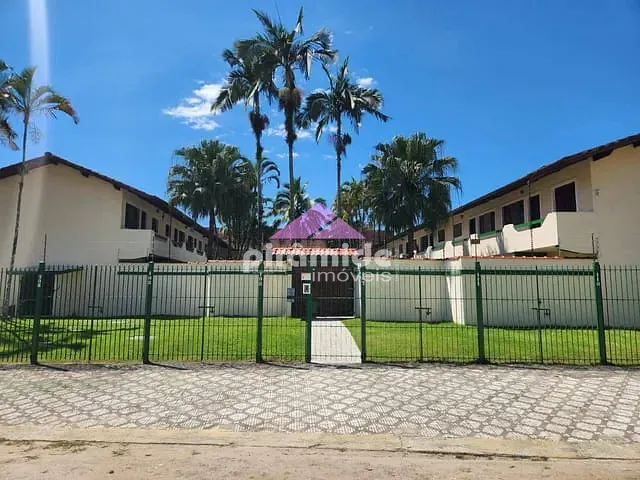 Casa com 55m² 2 quartos e 1 banheiro, à venda, no bairro Itaguá em Ubatuba