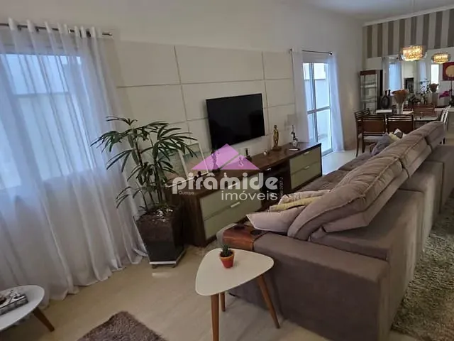 Casa 3 quartos e 4 banheiros, à venda, no bairro Urbanova em São José dos Campos