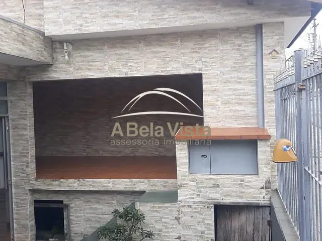 Casa com 250m² 2 quartos e 1 banheiro, à venda, no bairro Umuarama em Osasco