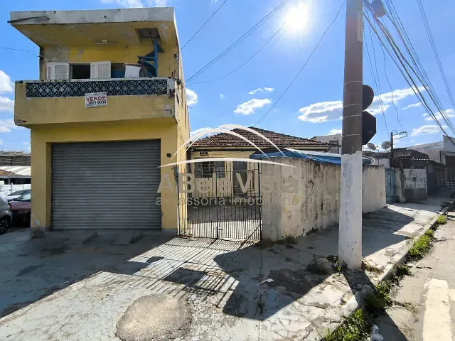 Casa com 287m² 4 quartos e 2 banheiros, à venda, no bairro Vila Osasco em Osasco