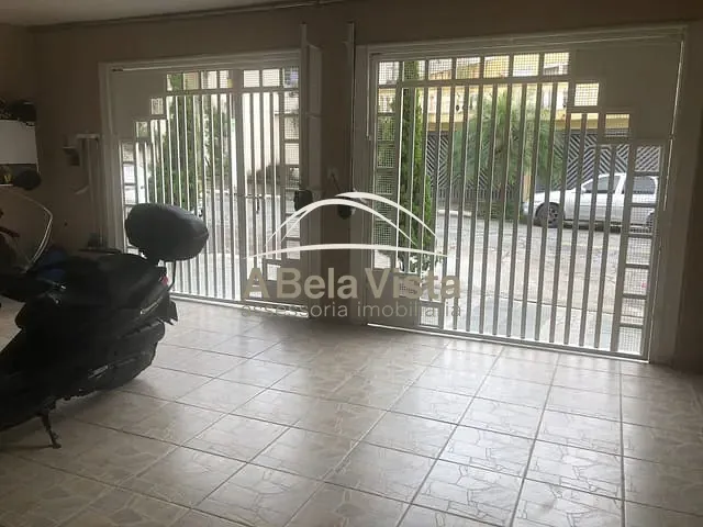 Casa 3 quartos e 1 banheiro, à venda, no bairro Bela Vista em Osasco