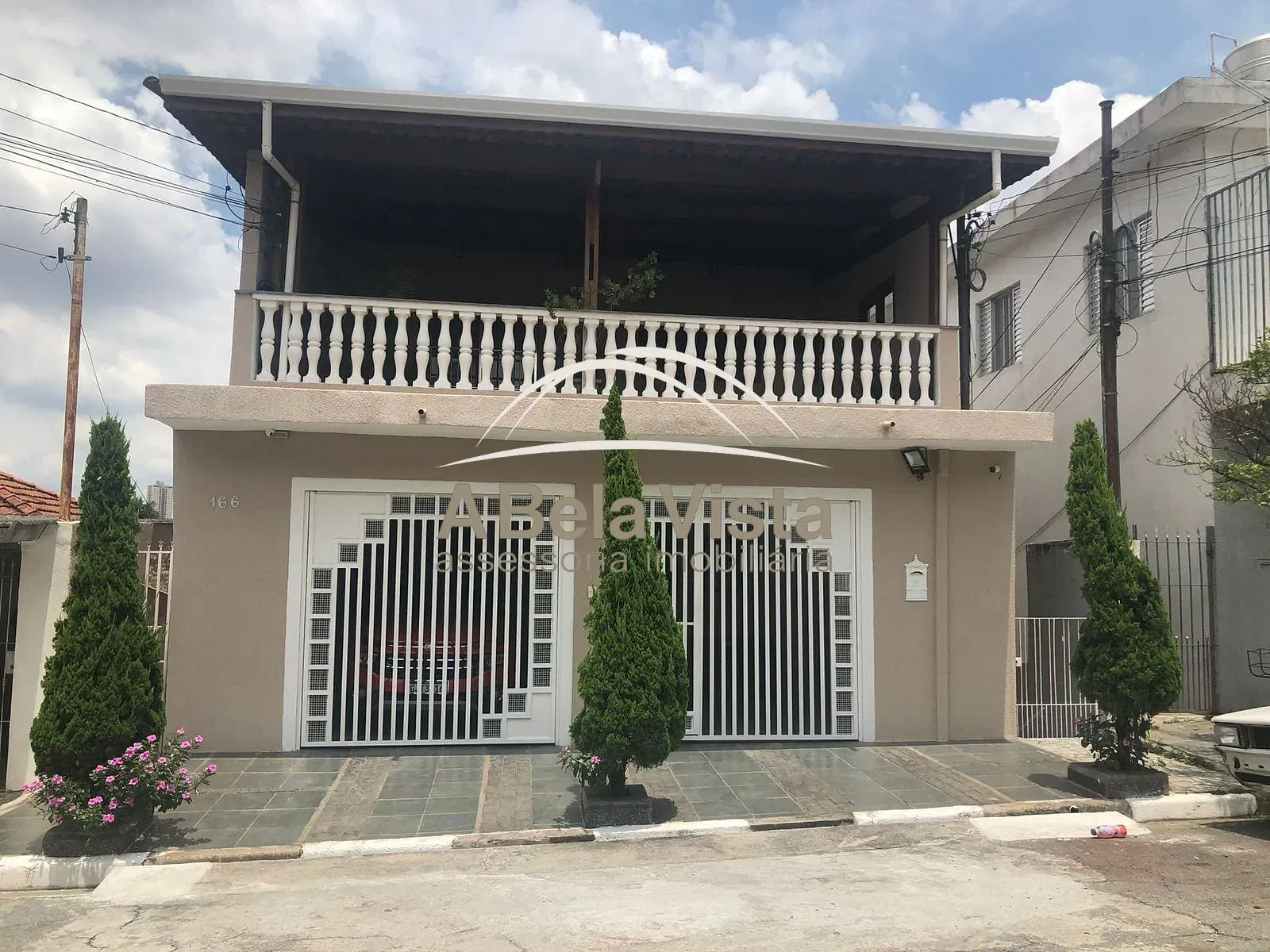 Casa, 3 quartos, 250 m² - Foto 1