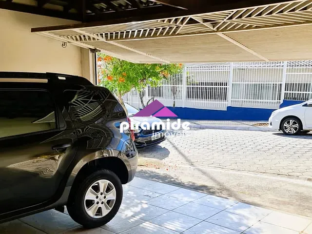 Casa 3 quartos e 3 banheiros, à venda, no bairro Jardim Rodolfo em São José dos Campos