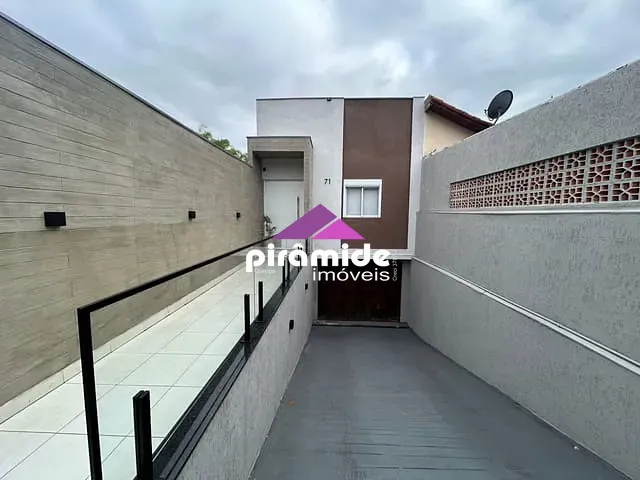 Casa com 200m² 2 quartos e 1 banheiro, à venda, no bairro Jardim Souto em São José dos Campos