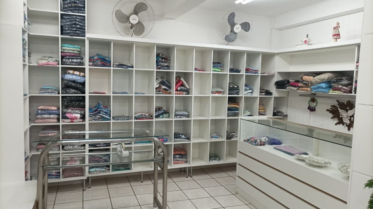 Casa, 1 quarto, 300 m² - Foto 37