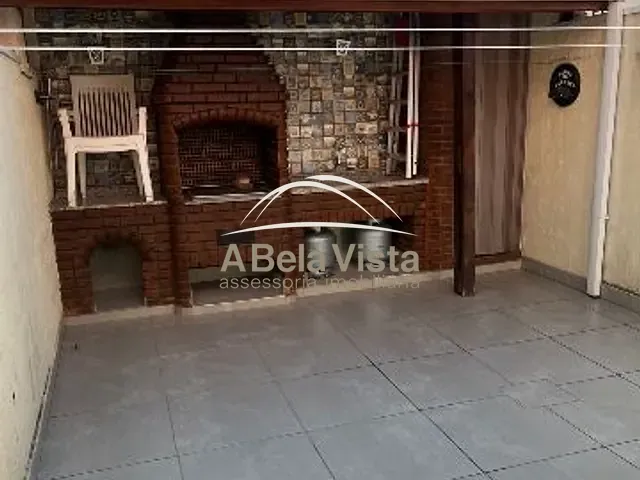 Casa com 125m² 2 quartos e 1 banheiro, à venda, no bairro Granja Viana em Cotia