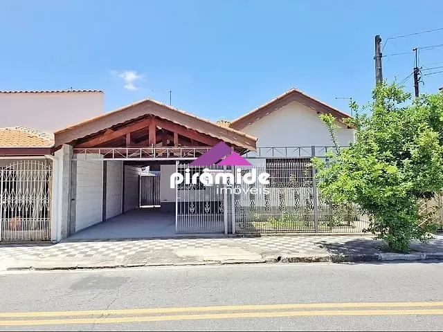 Casa 3 quartos e 2 banheiros, à venda, no bairro Jardim Paraíba em Jacareí