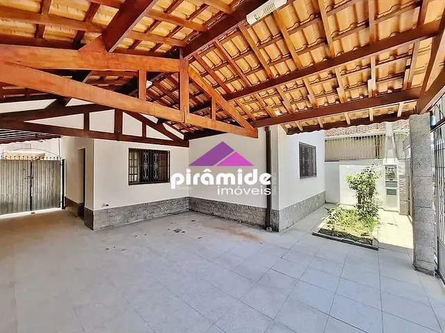 Casa 3 quartos e 2 banheiros, à venda, no bairro Jardim Paraíba em Jacareí