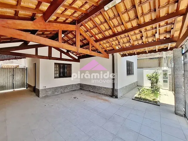 Casa 3 quartos e 2 banheiros, à venda, no bairro Jardim Paraíba em Jacareí