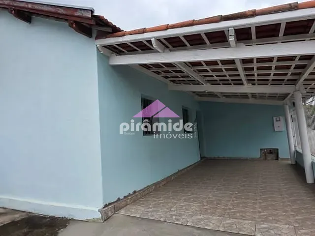 Casa 3 quartos e 2 banheiros, à venda, no bairro Santana em São José dos Campos