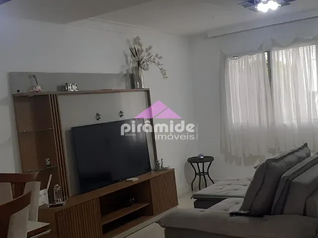 Casa 4 quartos e 2 banheiros, à venda, no bairro Loteamento Villa Branca em Rua Walter Durst