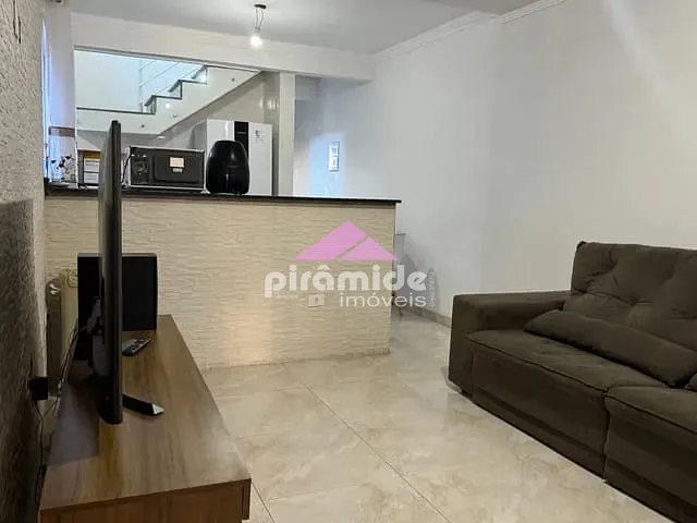 Casa 4 quartos e 4 banheiros, à venda, no bairro Jardim Satélite em São José dos Campos