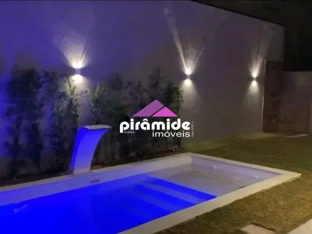 Casa 3 quartos e 2 banheiros, à venda, no bairro Condomínio Residencial Mantiqueira em São José dos Campos