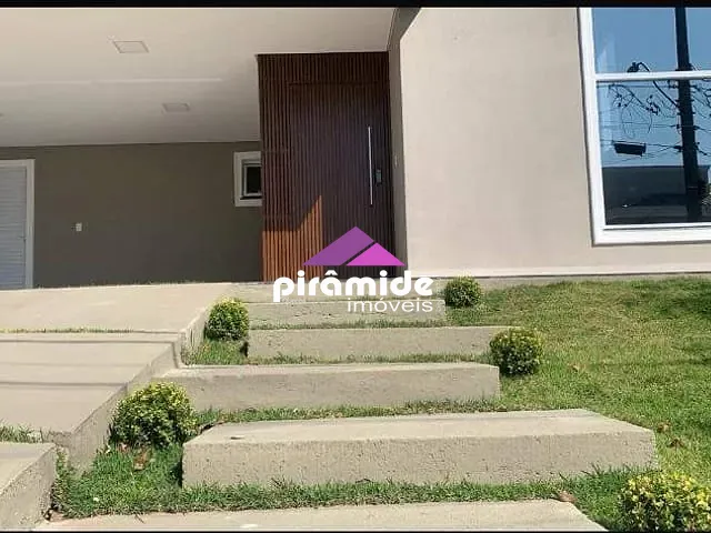 Casa 3 quartos e 2 banheiros, à venda, no bairro Condomínio Residencial Mantiqueira em São José dos Campos