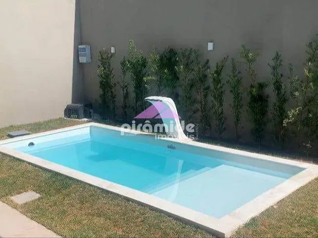 Casa 3 quartos e 2 banheiros, à venda, no bairro Condomínio Residencial Mantiqueira em São José dos Campos