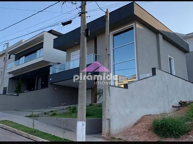 Casa 3 quartos e 2 banheiros, à venda, no bairro Condomínio Residencial Mantiqueira em São José dos Campos