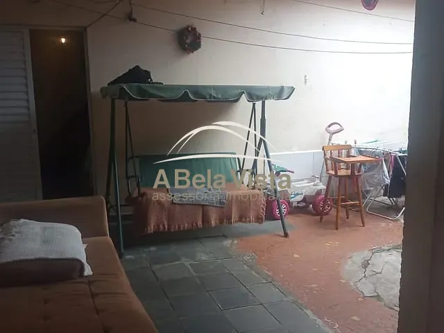 Casa 2 quartos e 1 banheiro, à venda, no bairro Umuarama em Osasco