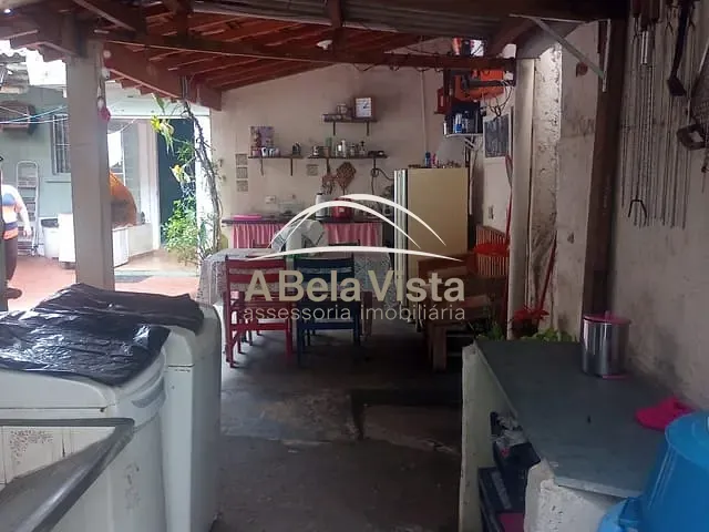 Casa 2 quartos e 1 banheiro, à venda, no bairro Umuarama em Osasco