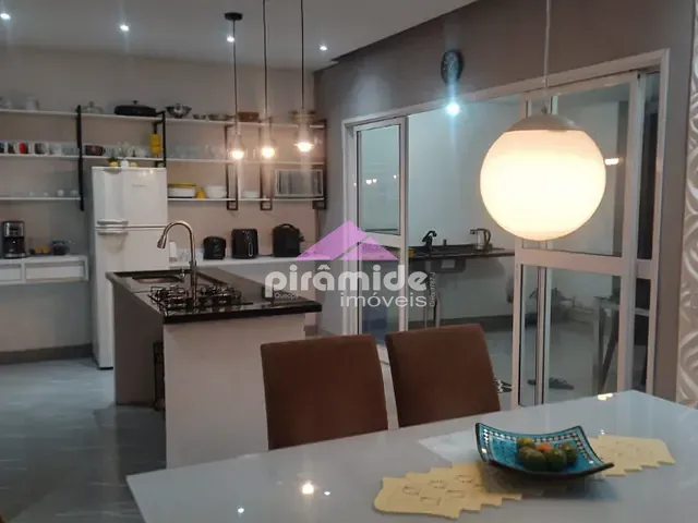 Casa 3 quartos e 4 banheiros, à venda, no bairro Residencial Alta Vista 2 em Caçapava