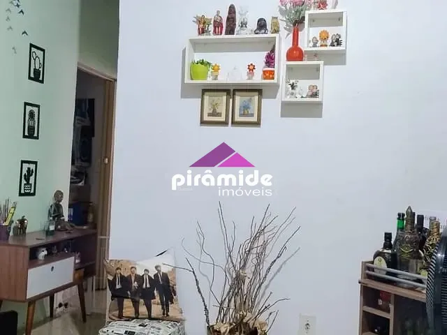 Casa 2 quartos e 1 banheiro, à venda, no bairro Jardim Minas Gerais em São José dos Campos