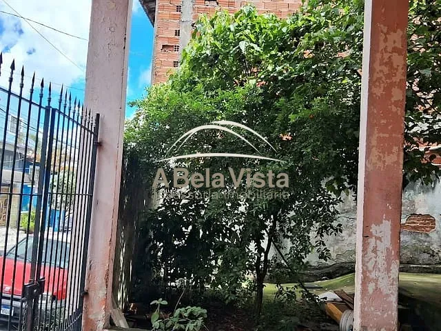 Casa com 250m² 2 quartos e 1 banheiro, à venda, no bairro Cipava em Osasco