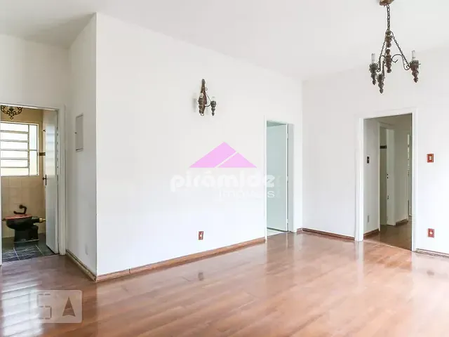 Casa com 477m² 3 quartos e 2 banheiros, à venda, no bairro Jardim Esplanada 1 em São José dos Campos
