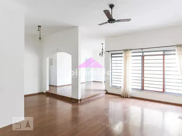 Casa com 477m² 3 quartos e 2 banheiros, à venda, no bairro Jardim Esplanada 1 em São José dos Campos
