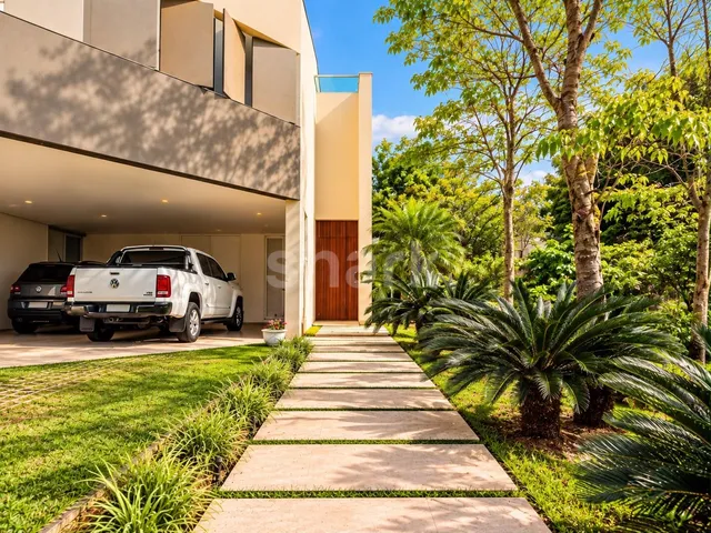 Casa com 1300m² 6 quartos e 8 banheiros, à venda, no bairro Tamboré em Santana de Parnaíba
