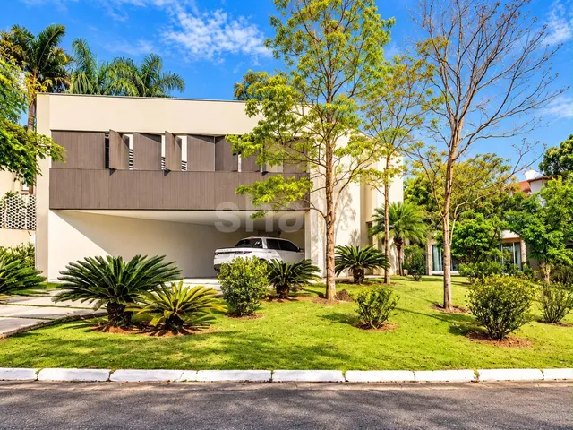 Casa com 1300m² 6 quartos e 8 banheiros, à venda, no bairro Tamboré em Santana de Parnaíba