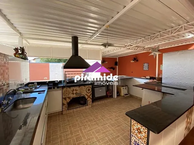 Casa 3 quartos e 3 banheiros, à venda, no bairro Jardim Esplanada em São José dos Campos