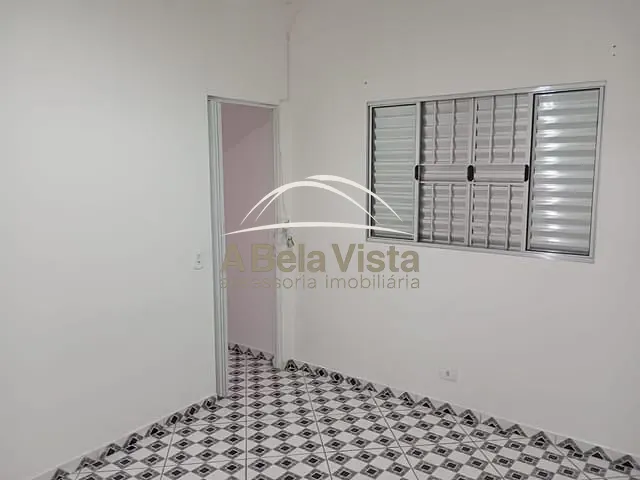 Casa 1 quarto e 1 banheiro, para alugar, no bairro Cipava em Osasco