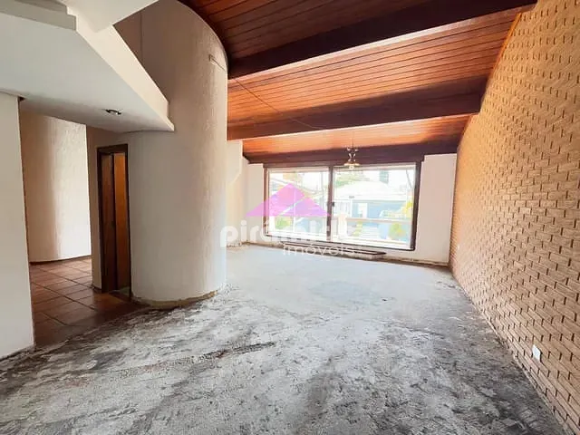 Casa com 570m² 4 quartos e 5 banheiros, à venda, no bairro Jardim das Colinas em São José dos Campos