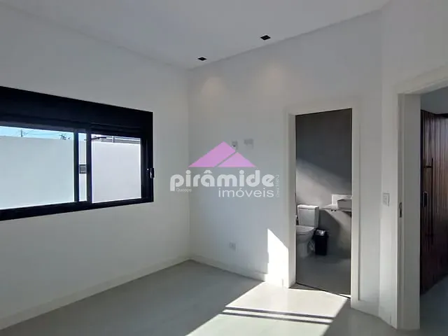 Casa 3 quartos e 4 banheiros, à venda, no bairro Loteamento Fazenda Ronda em São José dos Campos