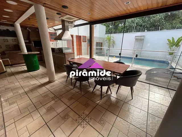 Casa 3 quartos e 4 banheiros, à venda, no bairro Loteamento Residencial Porto Seguro em Tremembé